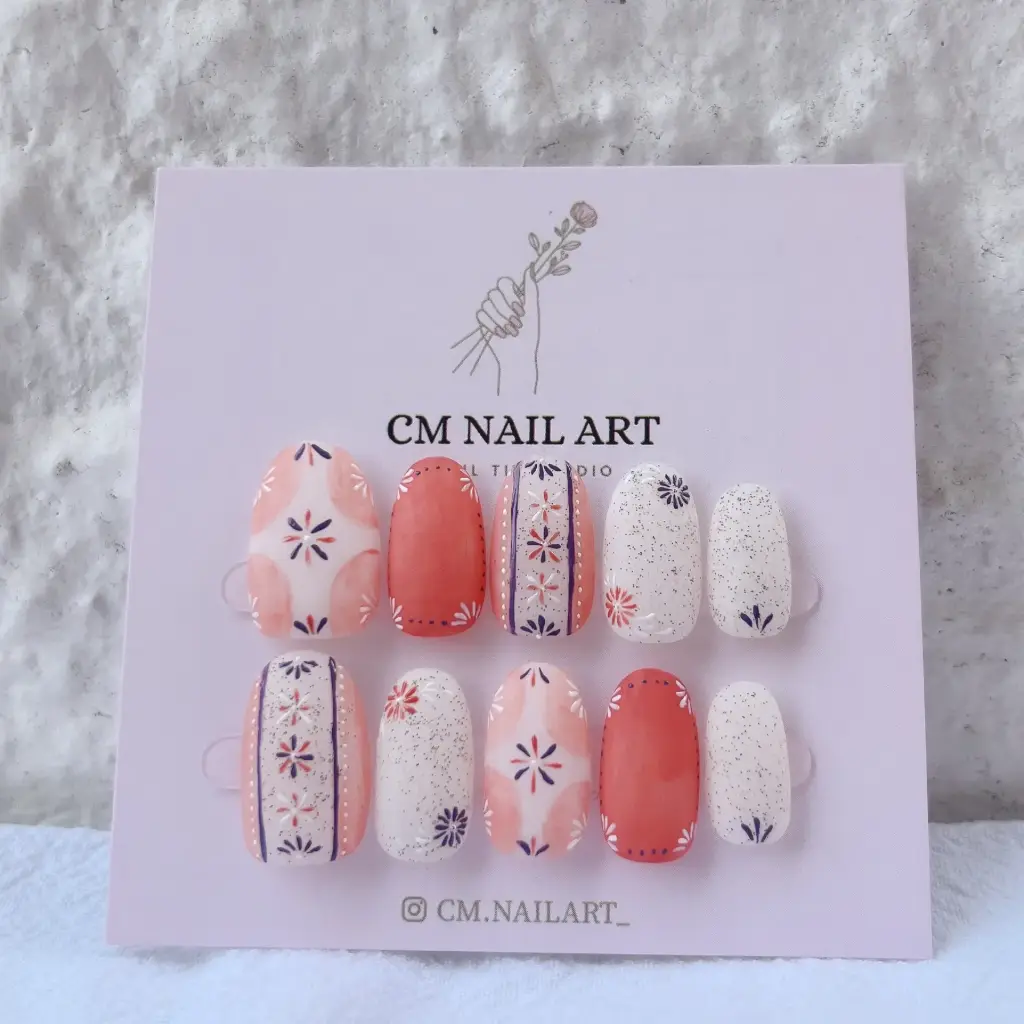 穿戴甲-橙紅啞面花磚