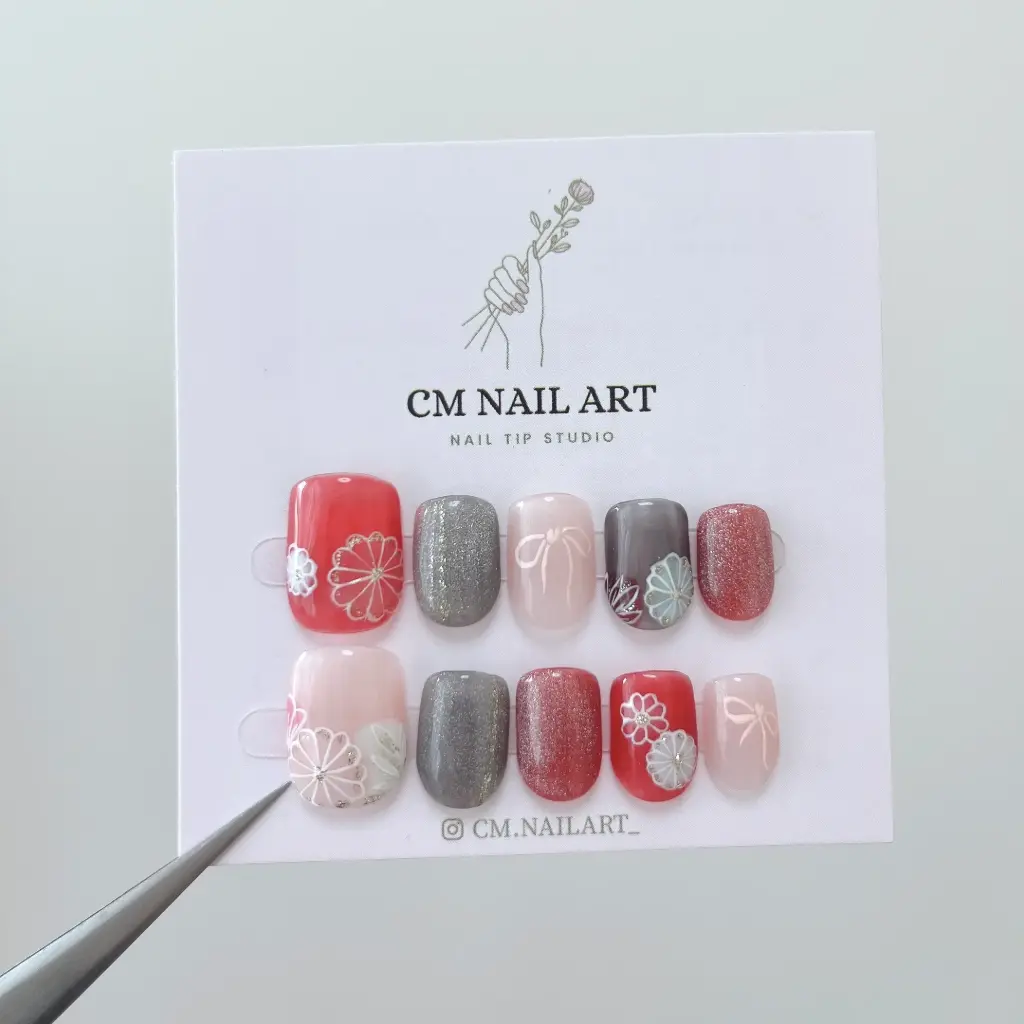 穿戴甲-紅黑和風花