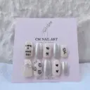 穿戴甲-銀白塗鴉風